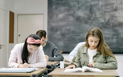 Une épreuve anticipée Bac de mathématiques en Première à Chartres